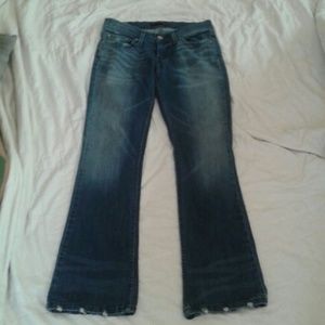 EUC Levis too low 524 jeans 3M