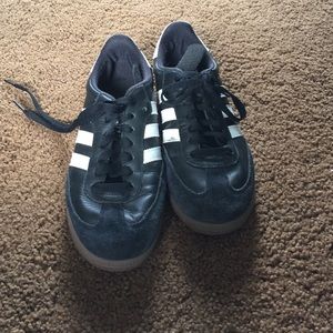 Turf Shoes