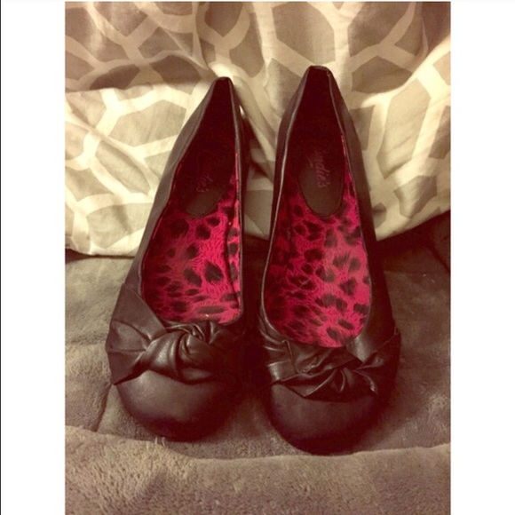 Candies black flats