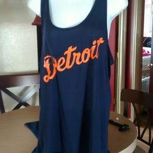 Detroit Tigers jersey shirt