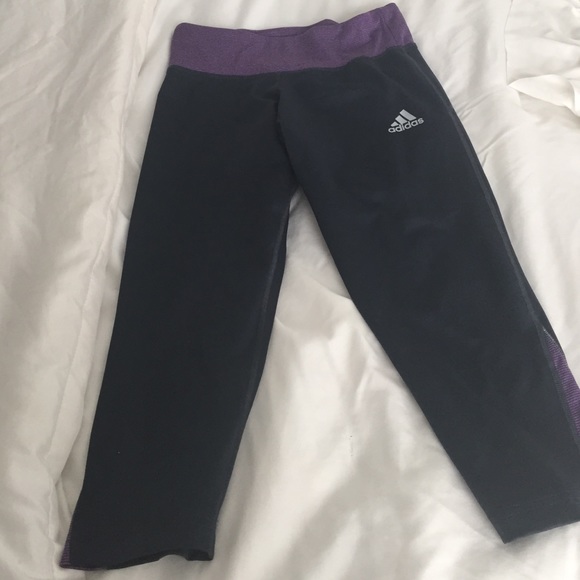 Adidas grey small cropped leggings