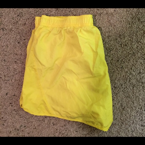 Addidas Running Shorts - Picture 2 of 3