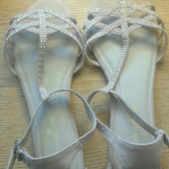 Nude suede sandals sz 8w nwot FINAL DROP