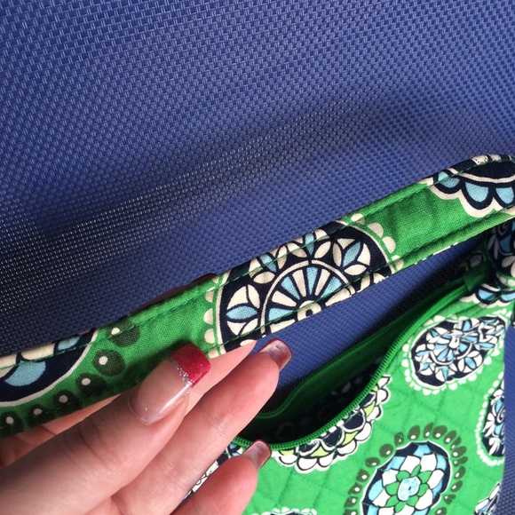 Vera Bradley Bag - Picture 3 of 4