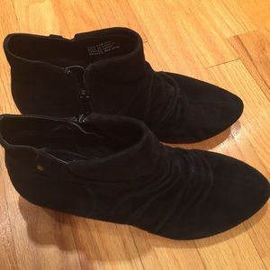 ✨DISCOUNT✨ real suade leather upper booties