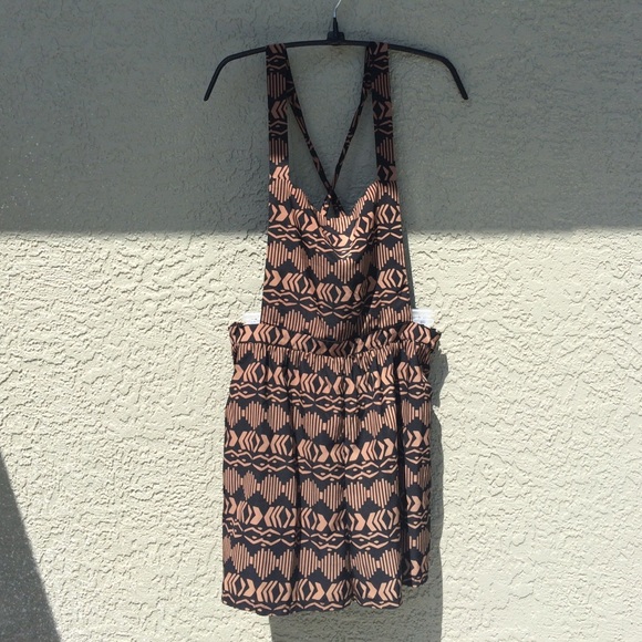 Forever 21 Other - Black and Brown overall style jumper.