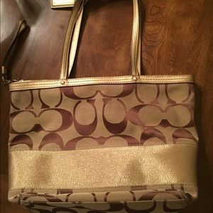 Coach Signature Stripe Tote. Gold & Brown