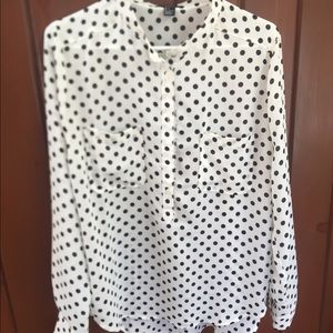 Long sleeve polkadot half button up