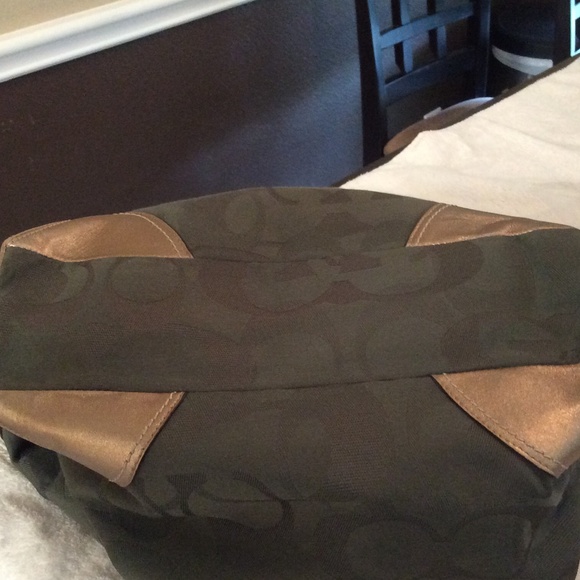 Rare Coach Satchel - Picture 4 of 4