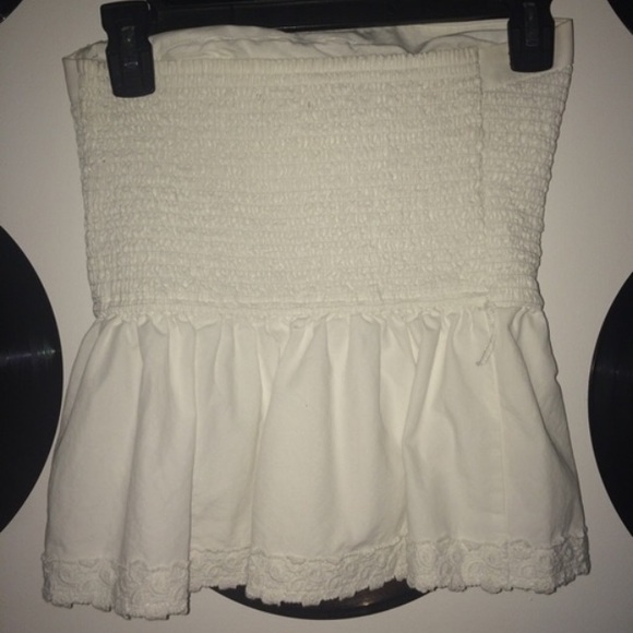 White Hollister Peplum Shirt - Picture 2 of 4