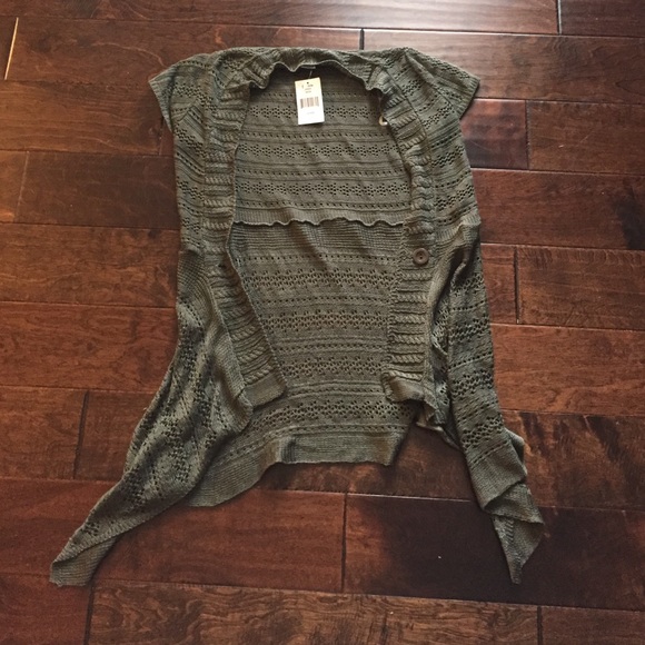 Buckle Cardigan