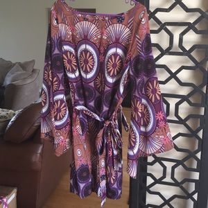 ✨Beautiful top-flare sleeves