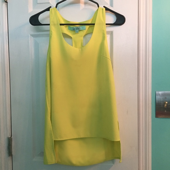Karlie Yellow Top