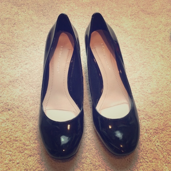 BCBG generation patent leather heels. Size 7
