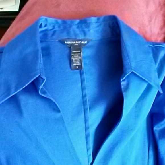Banana Republic Sateen Stretch Shirt - Picture 3 of 4