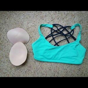 Lululemon Free to be Wild sports bra!