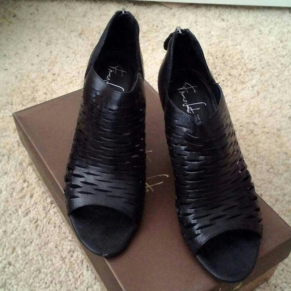 Franco Sarto Black 'Salito' Booties. 7.5
