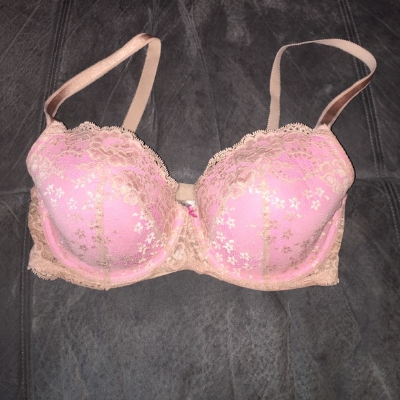 🔸Bundled🔸Victoria's Secret bra