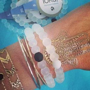 Lokai Bracelet (M in clear and blue)