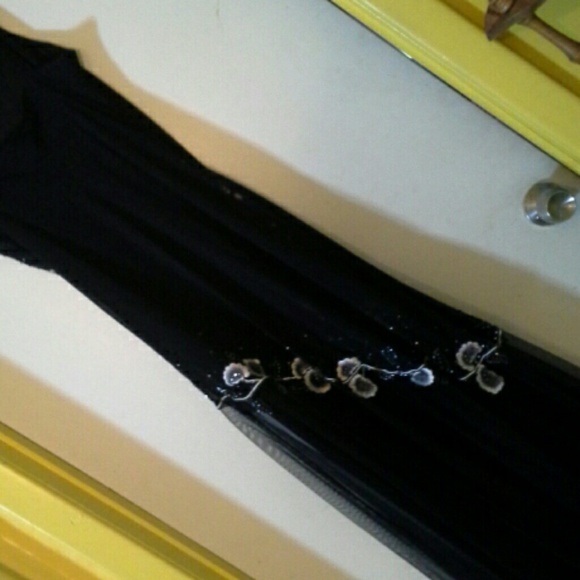 SOLD IN A BUNDLE - Picture 4 of 4