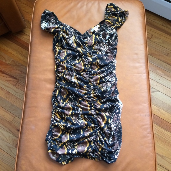 ❌SOLD❌ Black Yellow Print Cotton Ruched Dress - Picture 2 of 3