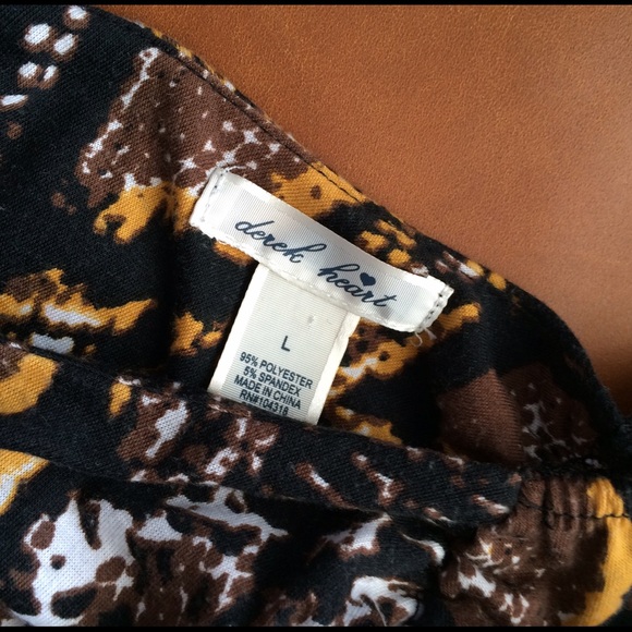 ❌SOLD❌ Black Yellow Print Cotton Ruched Dress - Picture 3 of 3