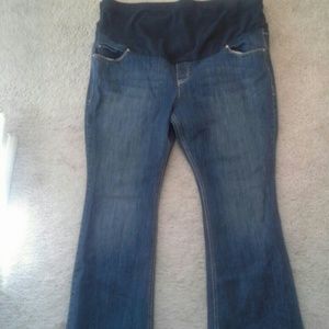 ♡♡♡BUNDLED♡♡♡Maternity Jeans