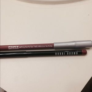 Lip liners