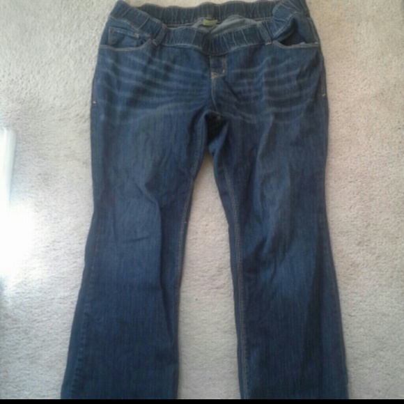 ♡♡♡Bundled♡♡♡Boot-cut Maternity Jeans