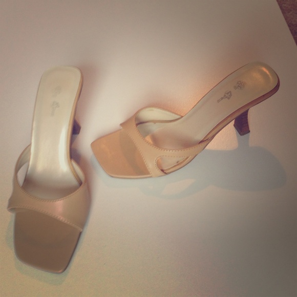 Beautiful Nude Heels