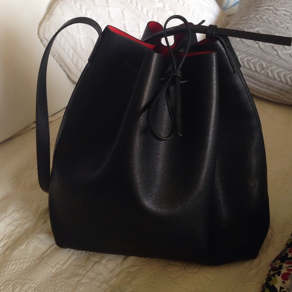 Gavriel Manzur/ Forever 21 inspired bucket bag