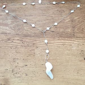 NWOT- Mother of Pearl & Coin Pearl