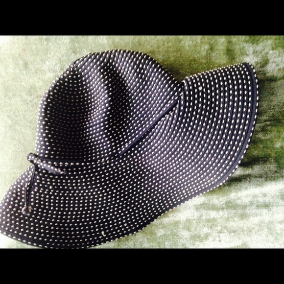 Sun hat/rain hat - Picture 2 of 4