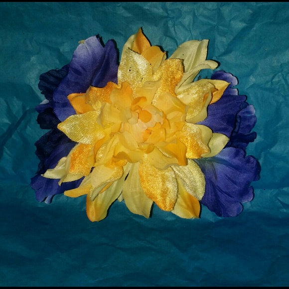 Flower hair piece