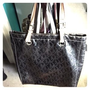 Authentic MK shoulder bag