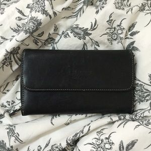 Gucci (Fucci) black wallet!