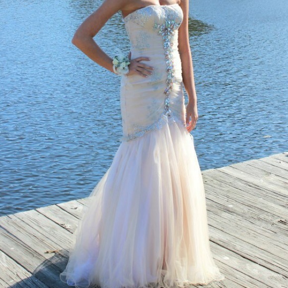 Prom Dress size 0-2 or 4