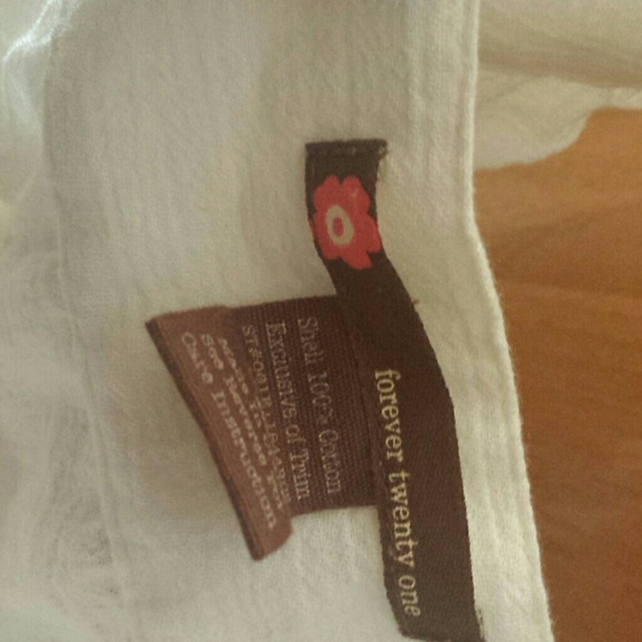 Top - Picture 2 of 4