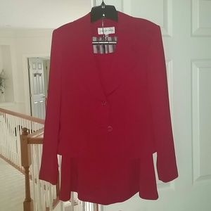 👗 Jones New York Suit