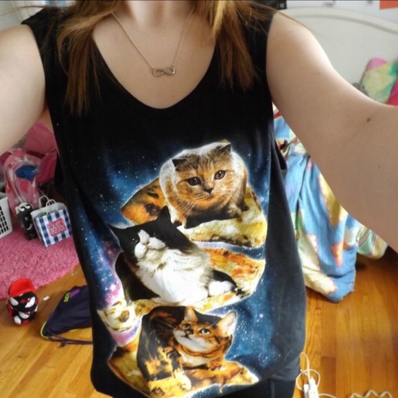 Galaxy Cats on pizza tank top