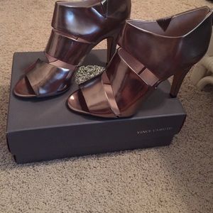 Vince Camuto heels