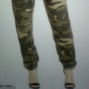 Camouflage-print soft pants XXS