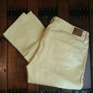 Yellow stretch skinny jeans