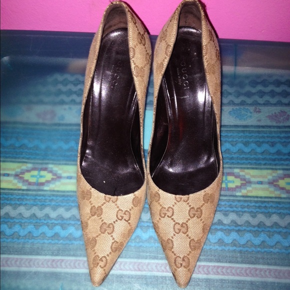 Gucci shoes