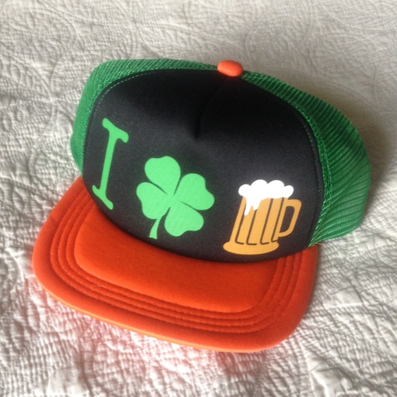 Brand New Never Worn! I 🍀 🍺 SnapBack Hat
