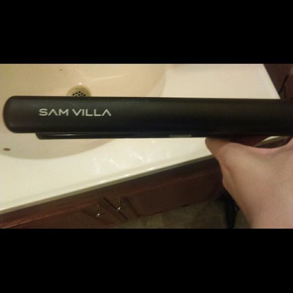 Sam villa sleeker iron