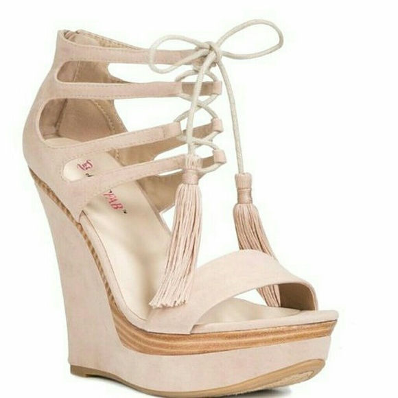 Shoes - Picture 2 of 2