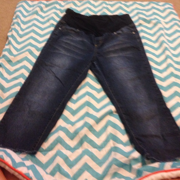 Blue jean capris
