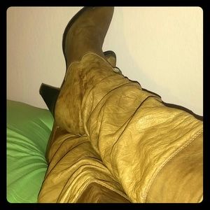 Vintage Zodiac Boots