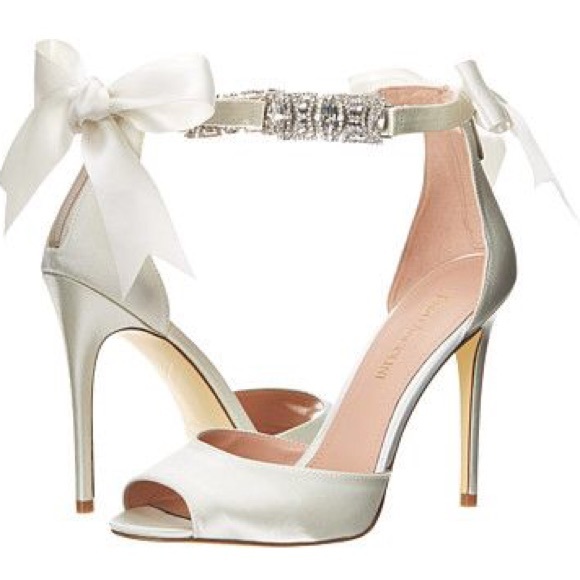 enzo angiolini nordia evening pumps